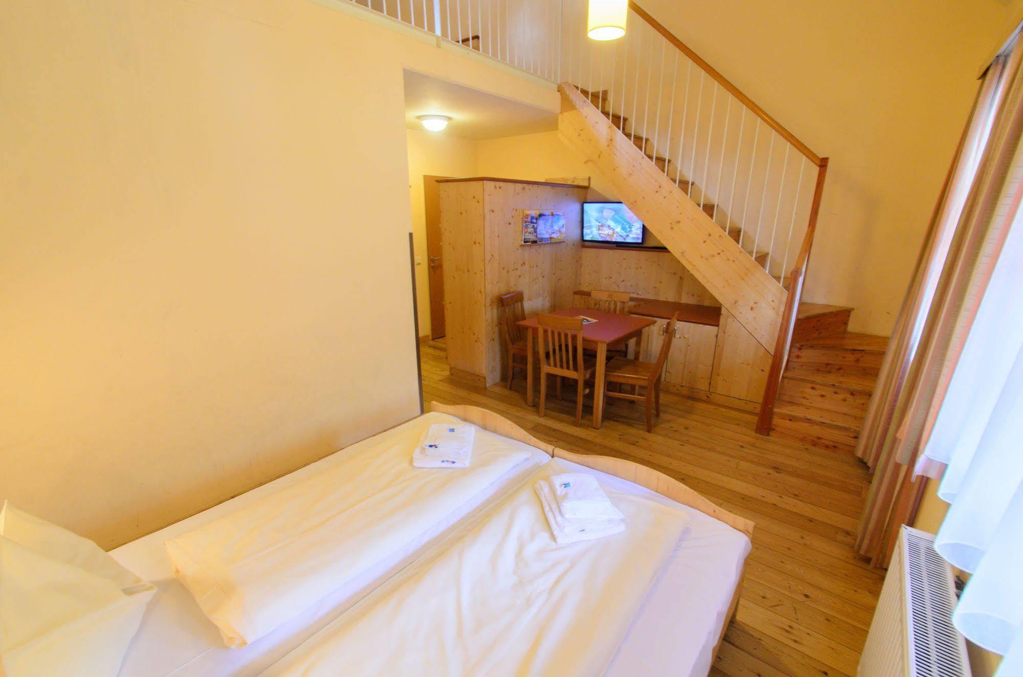 Jufa Hotel Donnersbachwald Extérieur photo